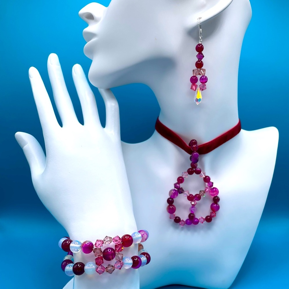 Handmade Harmony Collection Bracelet Fushia Stripe Agate stone